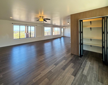 1750 W Pearce Road - Photo Thumbnail 12
