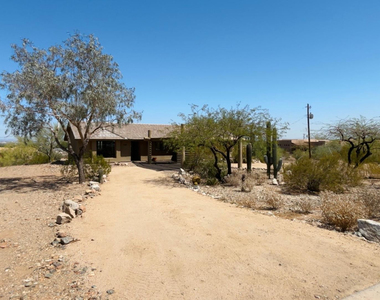 1750 W Pearce Road - Photo Thumbnail 3