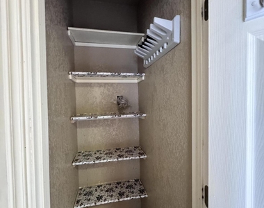 7409 Edgemere Boulevard - Photo Thumbnail 21