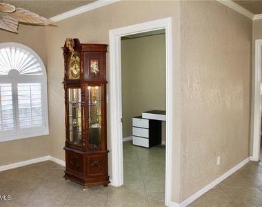 7409 Edgemere Boulevard - Photo Thumbnail 3