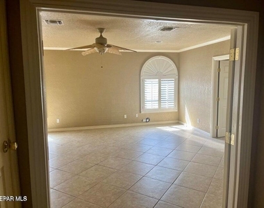 7409 Edgemere Boulevard - Photo Thumbnail 36