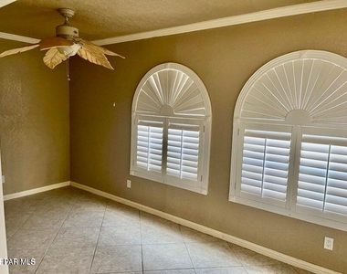 7409 Edgemere Boulevard - Photo Thumbnail 42