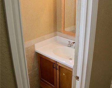 7409 Edgemere Boulevard - Photo Thumbnail 22