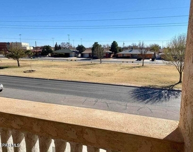 7409 Edgemere Boulevard - Photo Thumbnail 30