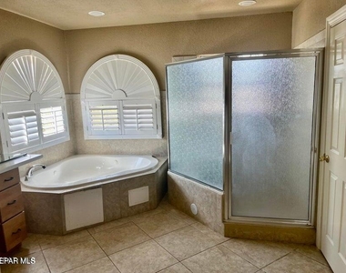 7409 Edgemere Boulevard - Photo Thumbnail 39