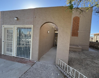 943 Montera Road - Photo Thumbnail 1
