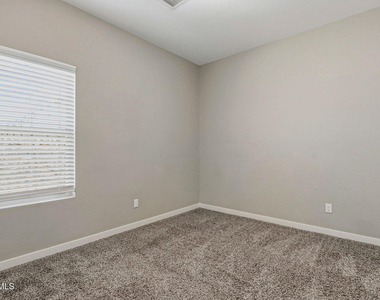 125 Via Rojas Drive - Photo Thumbnail 27