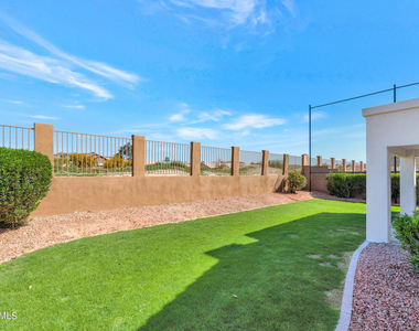 1706 E Windsong Drive - Photo Thumbnail 5
