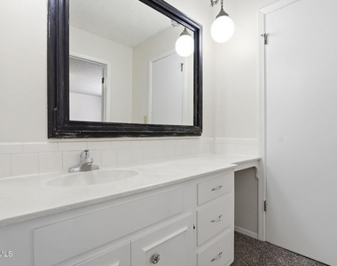 3329 Old Spanish Trail - Photo Thumbnail 17