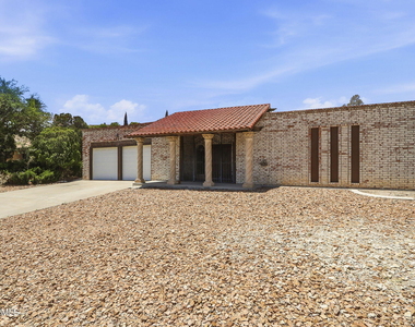 3329 Old Spanish Trail - Photo Thumbnail 2