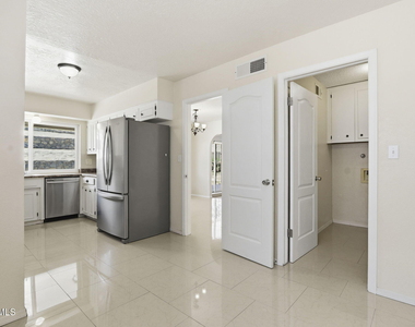 3329 Old Spanish Trail - Photo Thumbnail 38