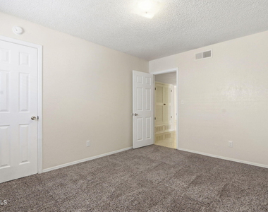 3329 Old Spanish Trail - Photo Thumbnail 10