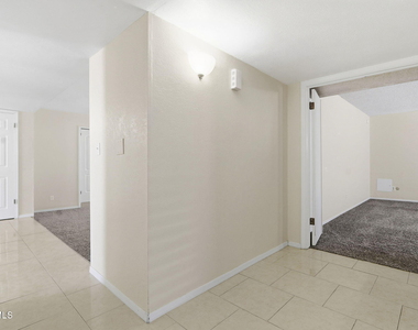 3329 Old Spanish Trail - Photo Thumbnail 11