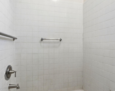 3329 Old Spanish Trail - Photo Thumbnail 16