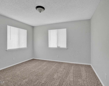 1782 Pico Alto Drive - Photo Thumbnail 11
