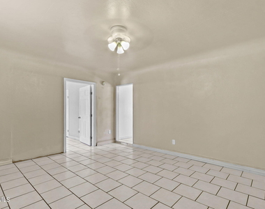 7707 Parral Drive - Photo Thumbnail 2