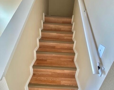 3809 Moonlight Dr. - Photo Thumbnail 6