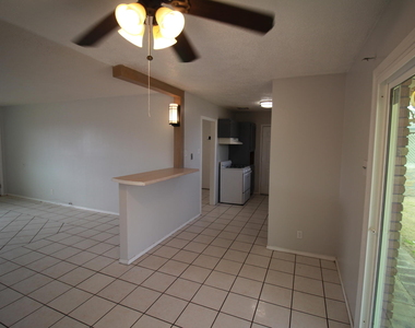 5725 Waycross Avenue - Photo Thumbnail 41