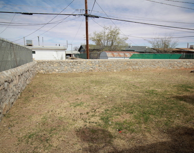 5725 Waycross Avenue - Photo Thumbnail 48