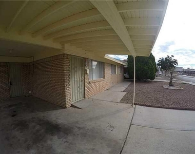 5725 Waycross Avenue - Photo Thumbnail 2