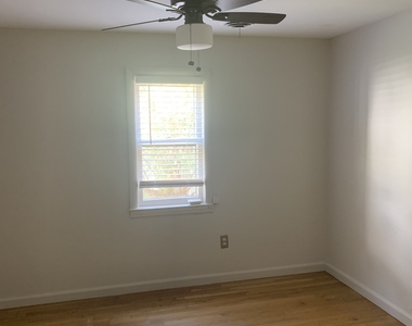 76 Hurd Street - Photo Thumbnail 10