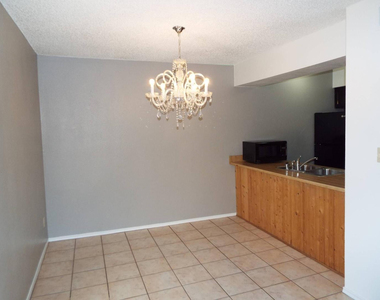 1688 W Village Way - Photo Thumbnail 5