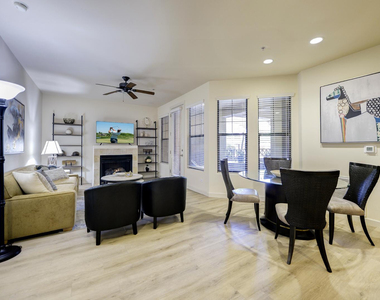 7291 N Scottsdale Road - Photo Thumbnail 6