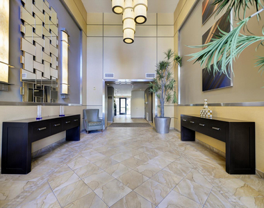 7291 N Scottsdale Road - Photo Thumbnail 5