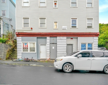 132 Locust Street - Photo Thumbnail 5