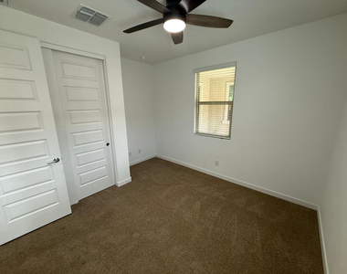 19145 W Coolidge Street - Photo Thumbnail 30