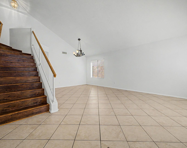 1295 S Honeysuckle Lane - Photo Thumbnail 15