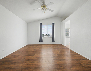 1295 S Honeysuckle Lane - Photo Thumbnail 19