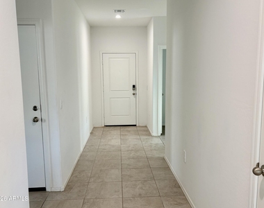 1575 E Lardner - Photo Thumbnail 45