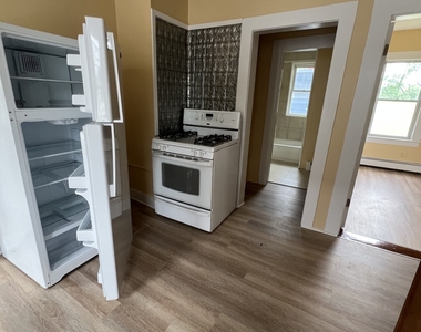 10 Cherry Street - Photo Thumbnail 8