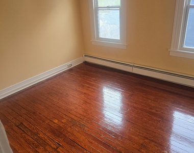 10 Cherry Street - Photo Thumbnail 4