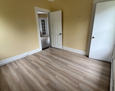 10 Cherry Street - Photo Thumbnail 12