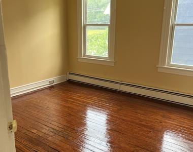 10 Cherry Street - Photo Thumbnail 13