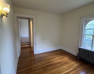 218 Flax Hill Road - Photo Thumbnail 6