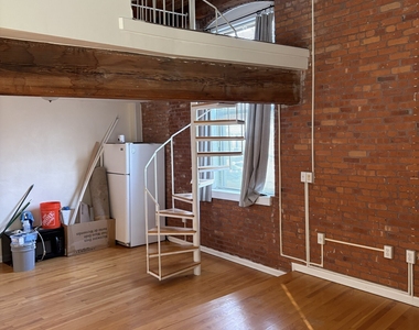 12 Water Street - Photo Thumbnail 1