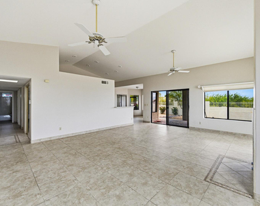 17422 E Flat Rock Drive - Photo Thumbnail 8