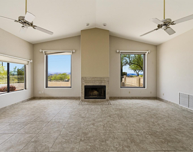 17422 E Flat Rock Drive - Photo Thumbnail 11