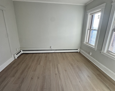 190-192 Brook Street - Photo Thumbnail 5