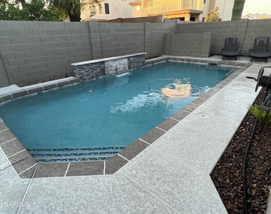 4052 E Chaparosa Way - Photo Thumbnail 19