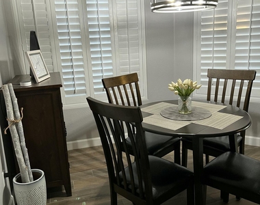 4052 E Chaparosa Way - Photo Thumbnail 5