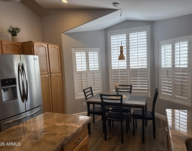 4052 E Chaparosa Way - Photo Thumbnail 7