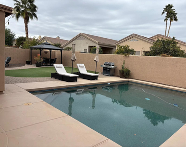 3136 E Brookwood Court - Photo Thumbnail 24