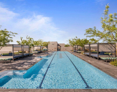 7120 E Kierland Boulevard - Photo Thumbnail 4
