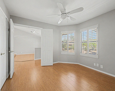 5719 E Saint John Road - Photo Thumbnail 15