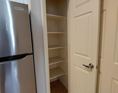 14250 W Wigwam Boulevard - Photo Thumbnail 10
