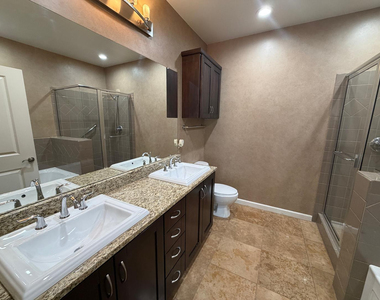 7291 N Scottsdale Road - Photo Thumbnail 15